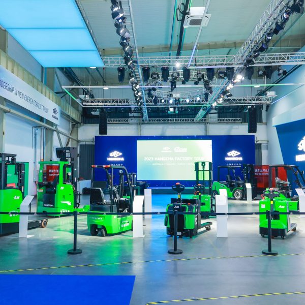 Experience Center- Qingshan (2)